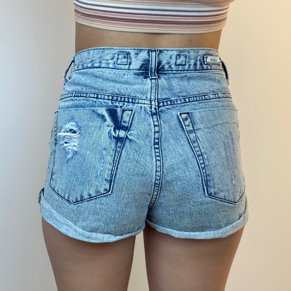 Brandy Melville Acid Wash High Rise Cuffed Shorts - Picture 6 of 7